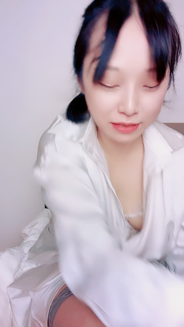 美女主播