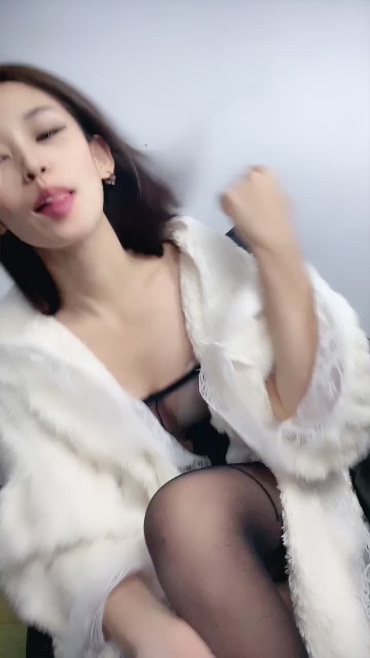 美女主播